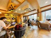 คาเฟ่อบอุ่น สไตล์โฮมมี่ ย่านห้วยขวาง