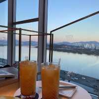 :: ソウル🇰🇷 漢江の夜景を眺めながら最高の夜を🍾🍸🥂VISTA WALKERHIL   【Re:Bar】