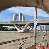 ล่องเรือชมวิว แม่น้ำเจ้าพระยา 