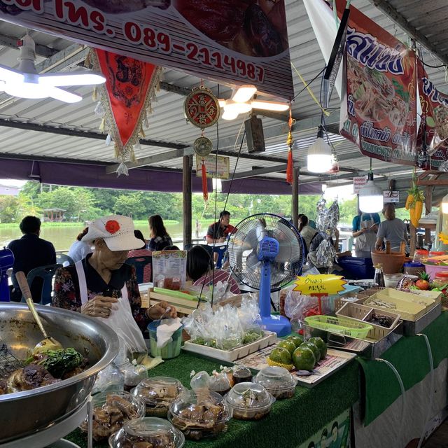 Floating Market near Bangna Bangkok 🛶