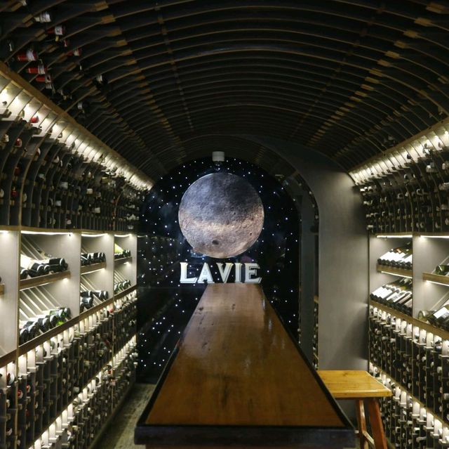 La Vie Parisienne