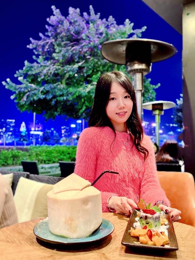 尖東一間泰chill 酒吧海景餐廳🍽🥳
