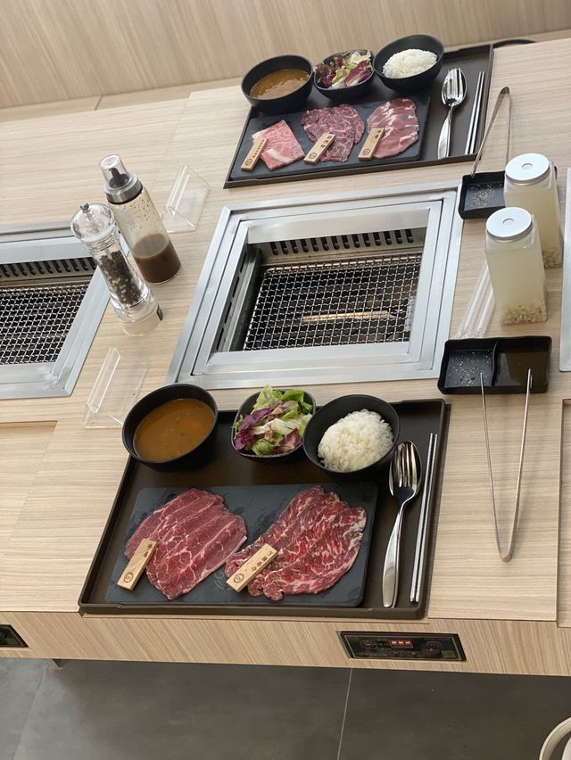入口即溶既A5和牛🐮
