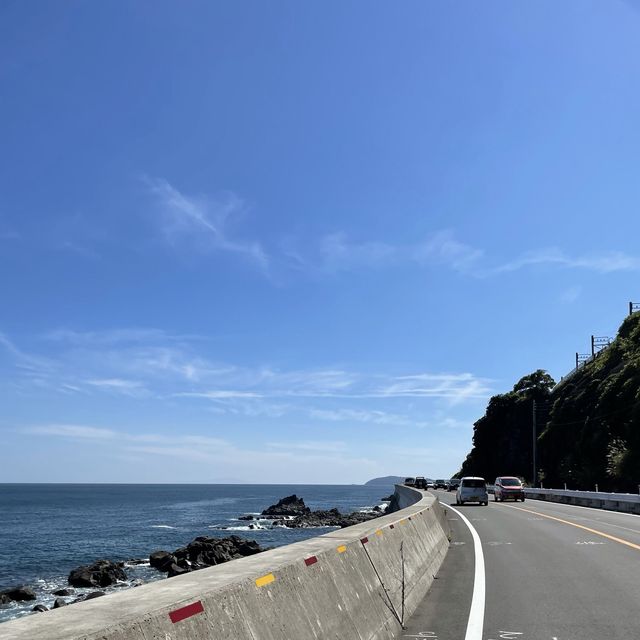 絶景のテラスで食べる貝焼き