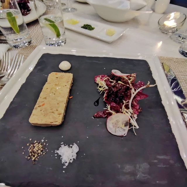 Le188 restaurant &lounge 