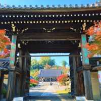 【京都】ブッダガヤ大塔を模した仏舎利塔