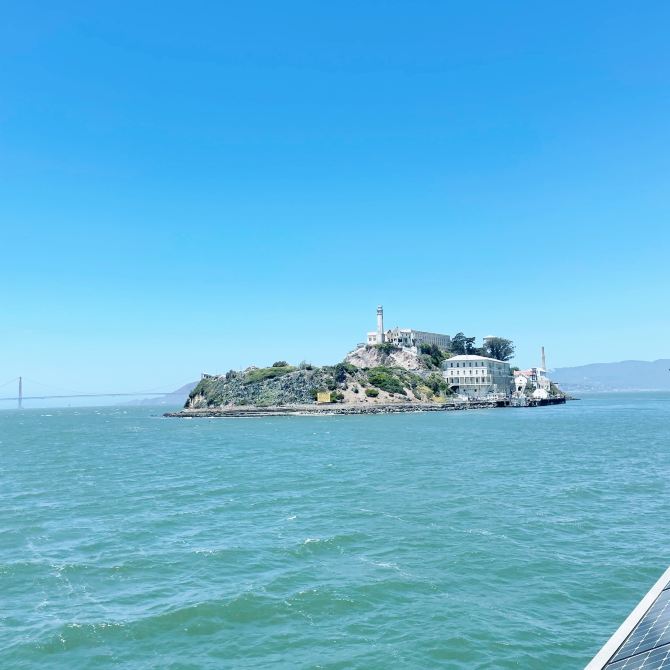Alcatraz Tour - Escape from The Rock Bay | Trip.com San Francisco ... Alcatraz Al Capone Escape