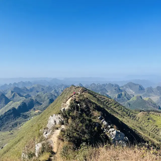 Hiking in Qingyuan 