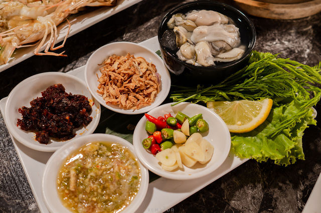 Tanglak Seafood | ตั้งหลักอาหารทะเล