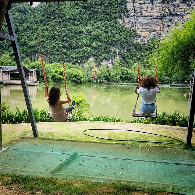 Mingshi mountain village 