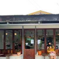 Basic Space Coffee @Ayudhya 