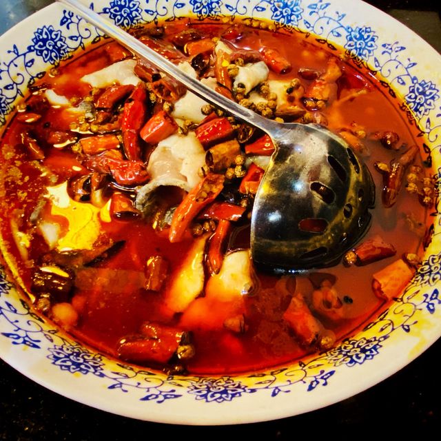 自私食正宗水煮魚