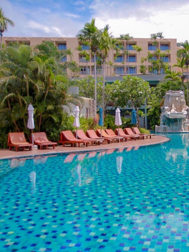 Metadee Resort and Villas 🍃🌿