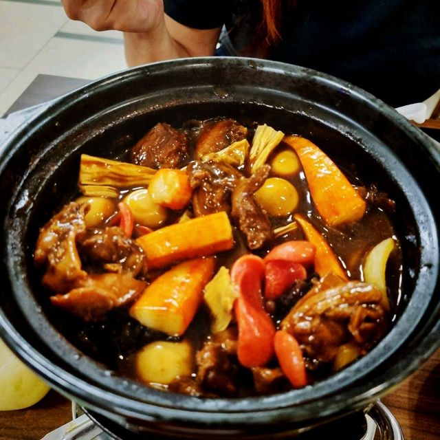 Warm Cosy Meal This Fall @ Chicken Run