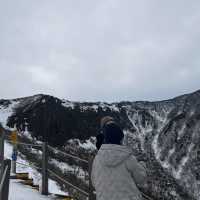 새해엔 한라산의 겨울 산행이죠🥹💙☃️