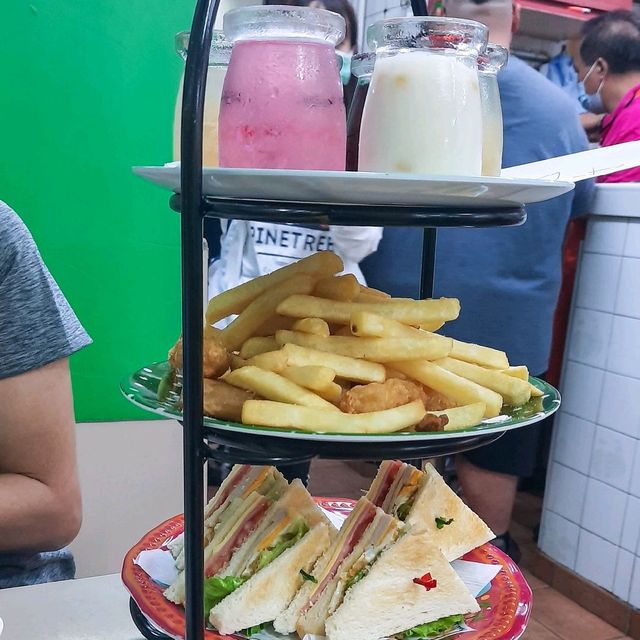 梅窩輕鬆逛逛食嘢一日遊