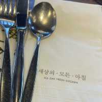 광교호수공원 보면서 브런치 먹는 ‘세상의 모든아침’💙