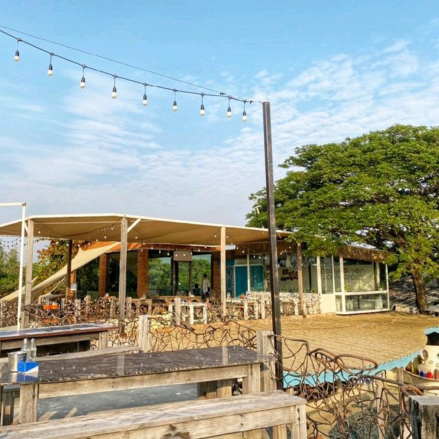 ทานอาหาร บรรยากาศดีดีย์