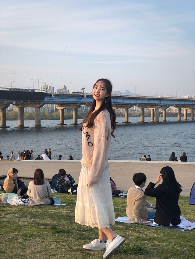봄날씨 피크닉은 여의도 한강공원🌸