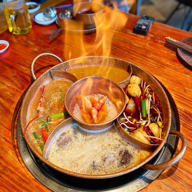 打卡又好食仲有高空靚景嘅台式火鍋