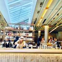 Starbucks Reserve Roastery, Chicago 
