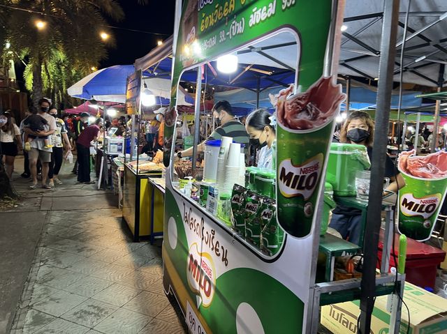 ตลาดตากวินเทจ 👔👚👗🧥🧣🧢