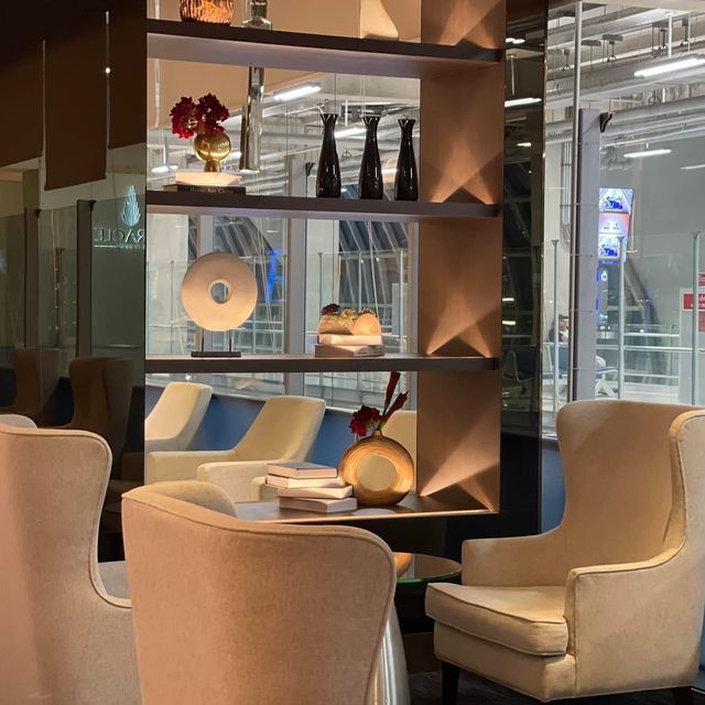 รีวิว Miracle Lounge สนามบินสุวรรณภูมิ