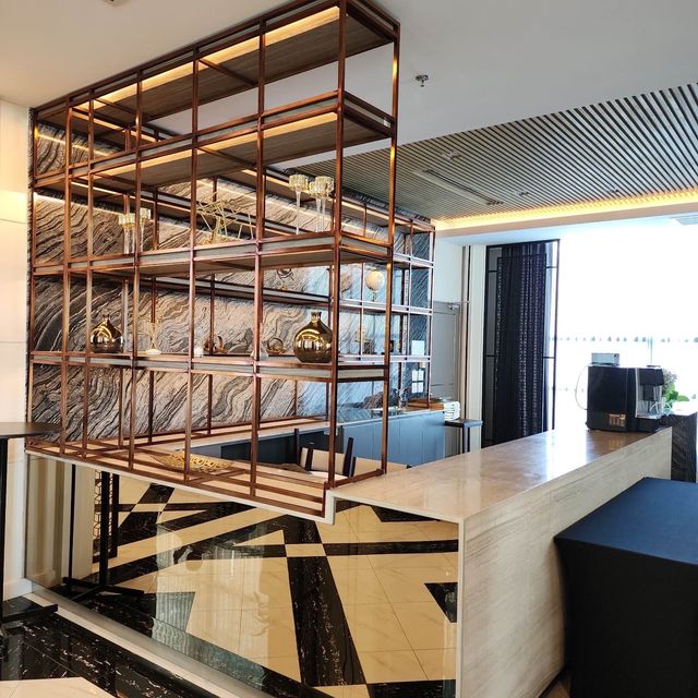 Mandarin Eastville Pattaya ตึกคลาสสิค