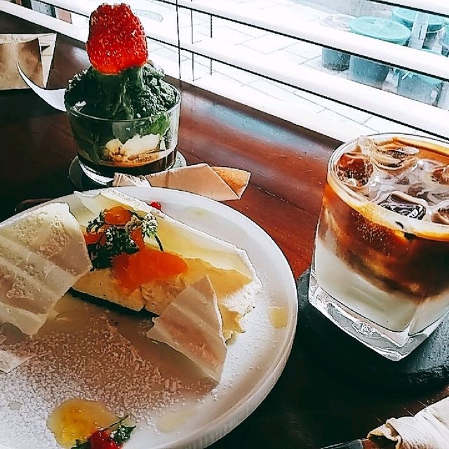 서울 종로 카페, 스펙터