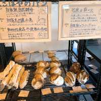 【沖縄】石窯焼きの天然酵母パン🥖