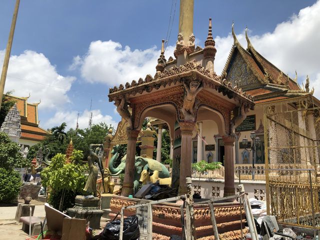 Wat Phnom — A beautiful Buddhist Temple