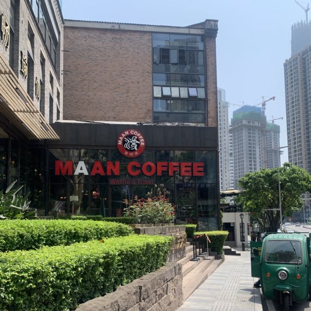 Maan Coffee Chongqing - Charming & Delightful