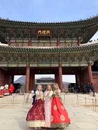 Gyeonbokgung Palace - Seoul, South Korea 