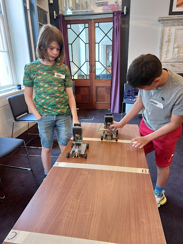 Electronic and Electrical Control: Next-Level Engineering PM (ages 12-14) | The Royal Institution