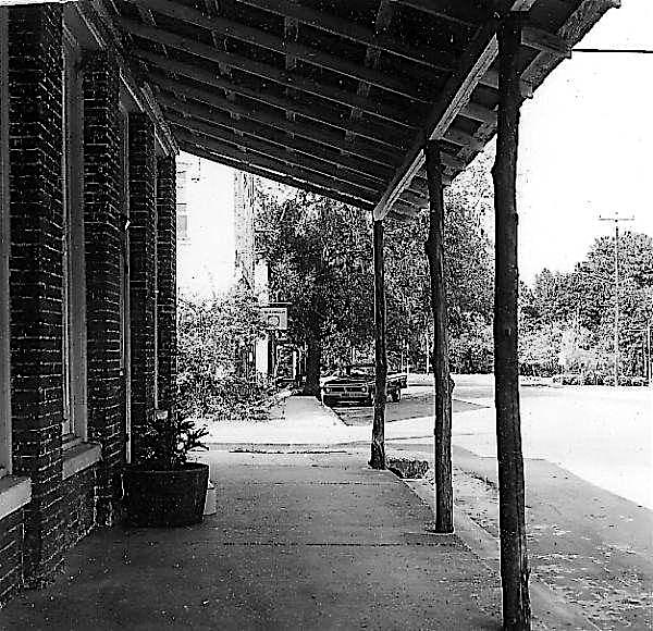 Historic Micanopy Ghost Tour - #5 & 6 | 706 NE Cholokka Blvd
