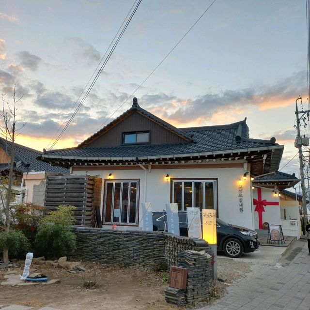 <나홀로 경주여행> 둘러보기 좋은 '황리단길'