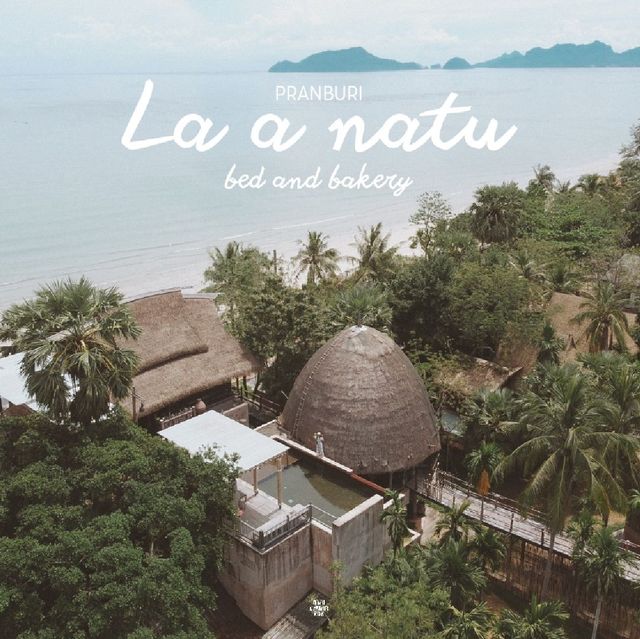 พักผ่อนริมทะเลปราณบุรี นอนฟังเสียงคลื่นกระทบฝั่ง