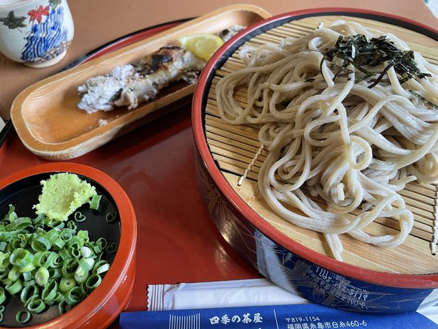 マイナスイオンたっぷり『白糸の滝』