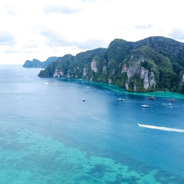 ห้องพักริมหาดป่าตองพร้อมทริปเกาะพีพี ~ อ่าวมาหยา