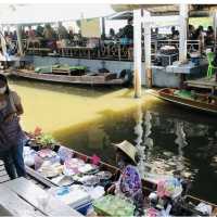 ไปตลาดน้ำกันมั้ยจ้ะ