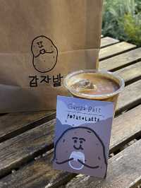 < 춘천 카페 > 감자가 유명한 강원도에서 맛 볼수있는 쫀득 쫀득 춘천 감자빵, 카페 감자밭