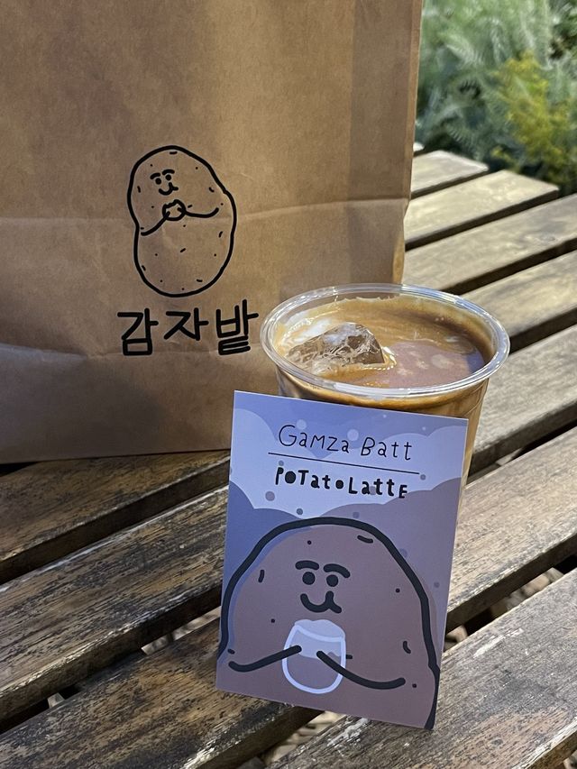 < 춘천 카페 > 감자가 유명한 강원도에서 맛 볼수있는 쫀득 쫀득 춘천 감자빵, 카페 감자밭