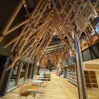 高知県　雲の上の図書館