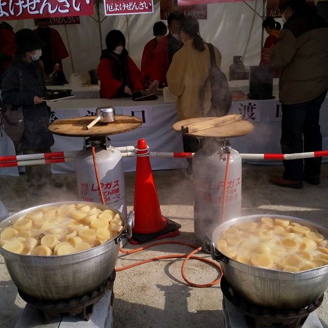 京都上賀茂神社で初詣で。