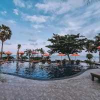 Khanom Beach Resort and spa 

