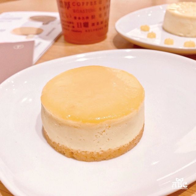 鹹蛋黃綠豆沙口味！台中創意乳酪蛋糕甜點名店