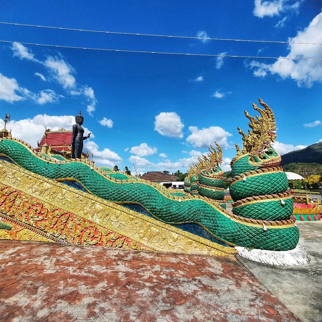 เที่ยวระนอง เข้าวัดไหว้พระก่อนนะ