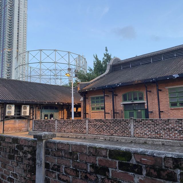 活化古建築🐂 牛棚藝術村