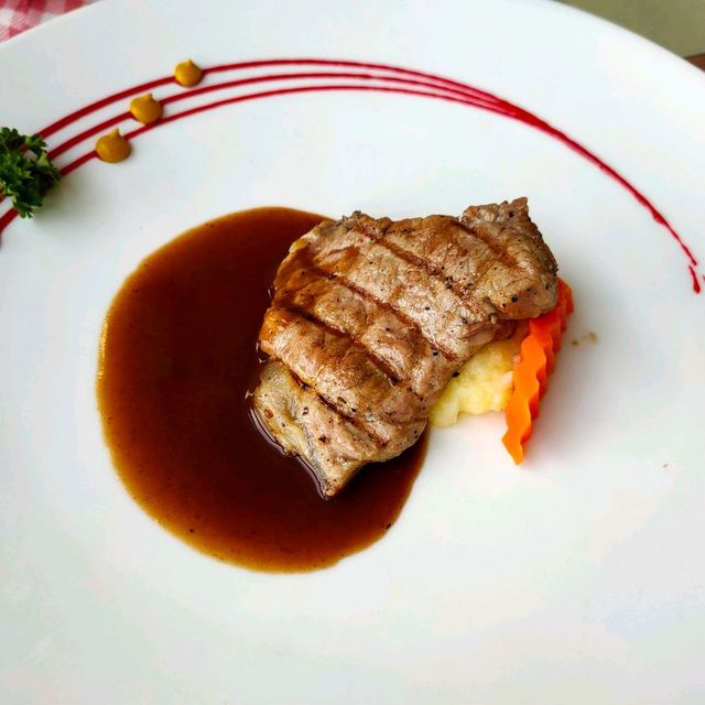 Baiyoke Sky บุฟเฟ่ต์นานาชาติชั้น81 กินให้เด็กมันดู
