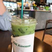 คาเฟ่อเมซอนห้วยยอด